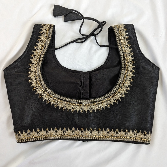 Black readymade blouse for Saree or Lehenga - Picture 7 of 8